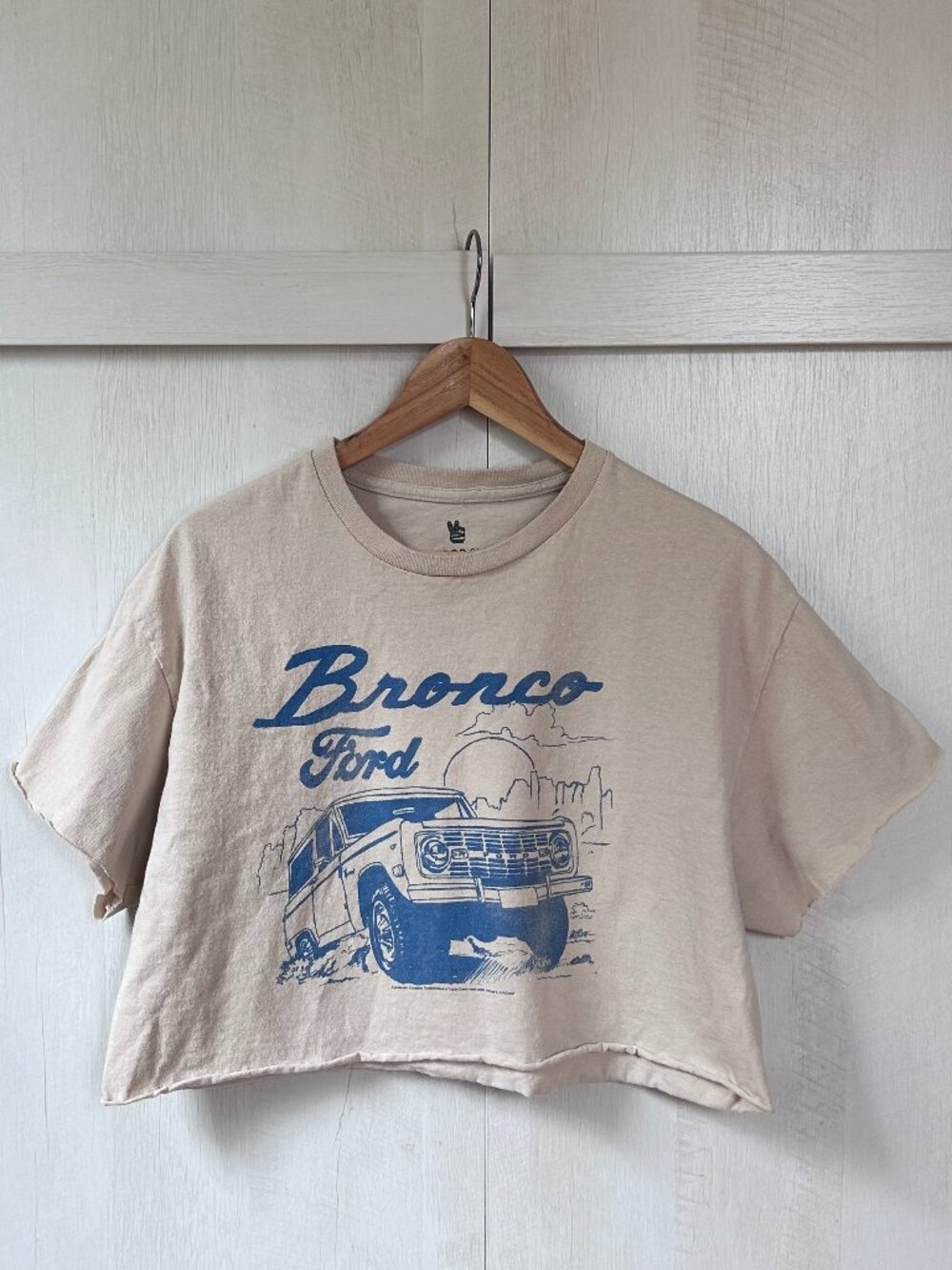 Junk Food Clothing x Ford Bronco Graphic Cropped T-shirt M